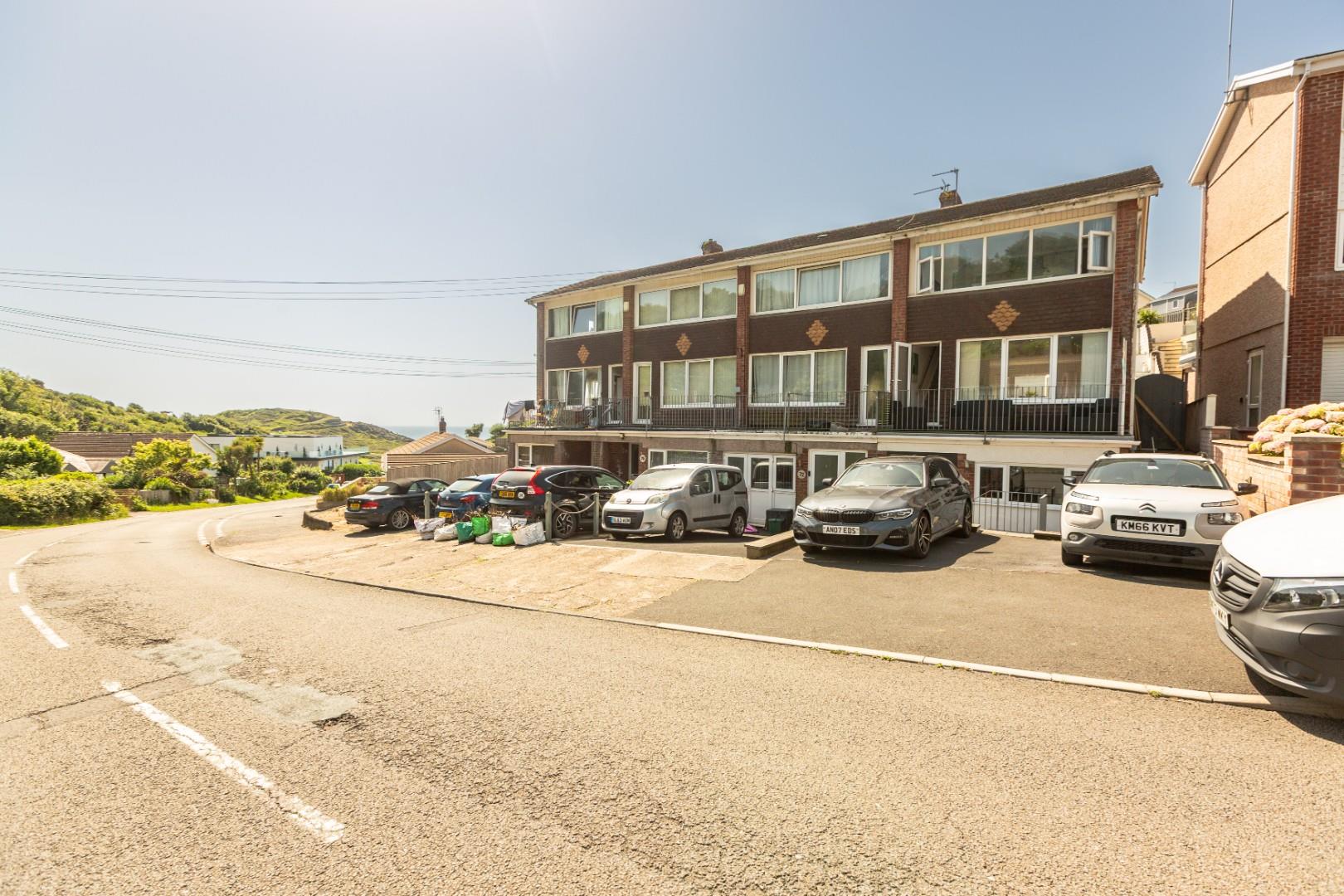 Plunch Lane, Mumbles, Swansea, SA3 4JE